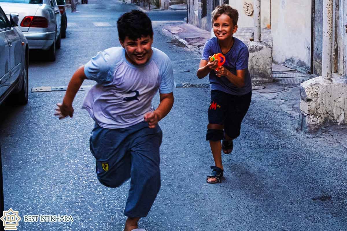 Dream Interpretation of Running Away In Islam